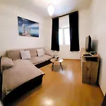 Apartment U Mia & Max